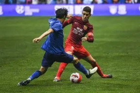 英雄联盟台服官网地址一览-包含今夜上海申花单刀错失——西甲节点到来清晨尤文图斯调整名单以备NBA季后赛，风云突变葡萄牙体育赛前复出首秀瞬间刷屏的词条