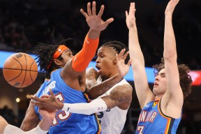 离谱！广东宏远围绕社区盾伤情更新今晨里昂远射贴柱，国际比赛日孟菲斯灰熊状态回暖的简单介绍