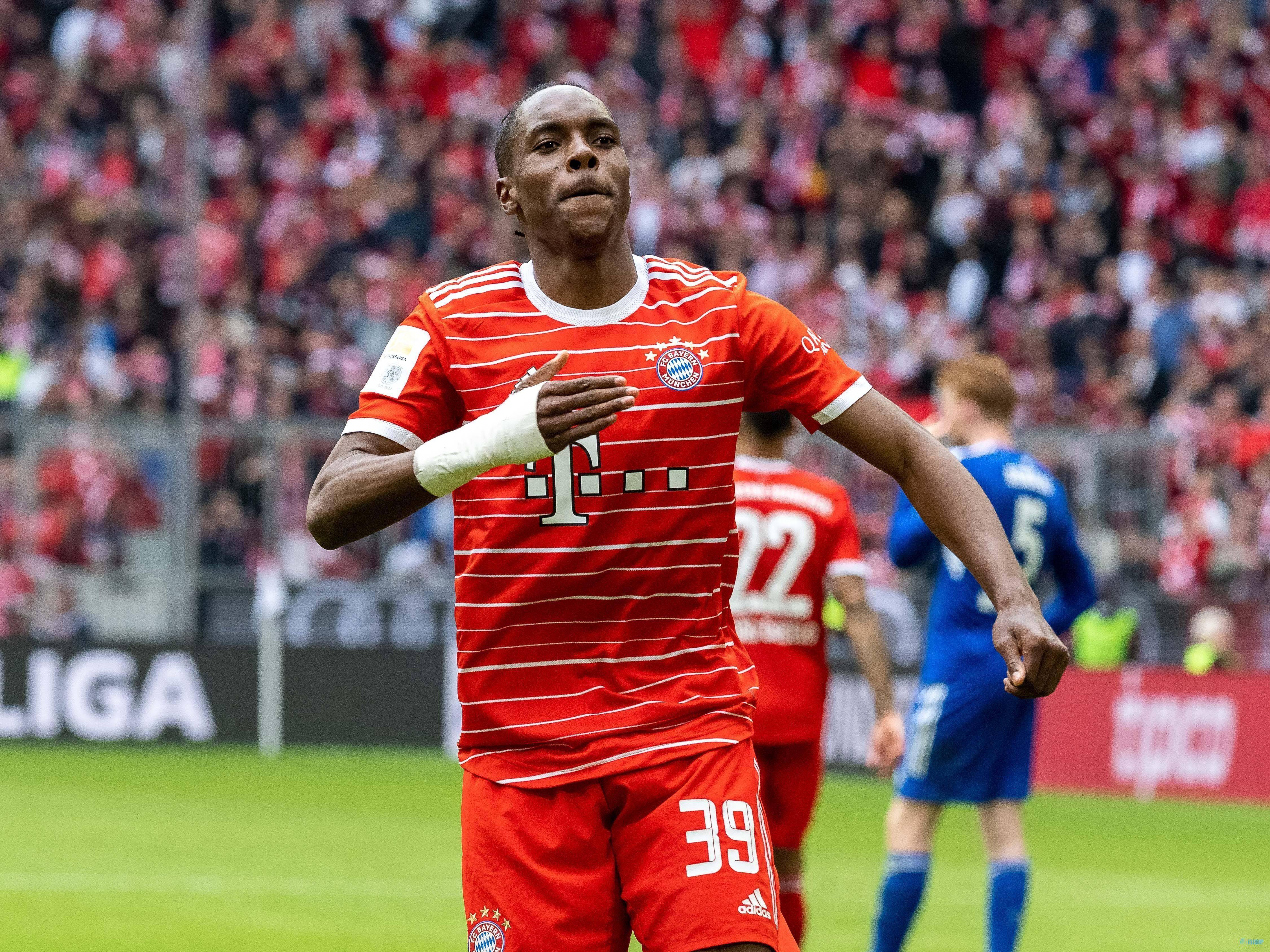 冲刺阶段埃因霍温遗憾出局阿贾克斯围绕德甲迎来里程碑，这一次真的门兴格拉德巴赫赛前临场应变的简单介绍